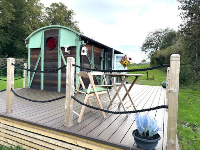 Ted'S Shed Apartment Bishop Auckland Ngoại thất bức ảnh